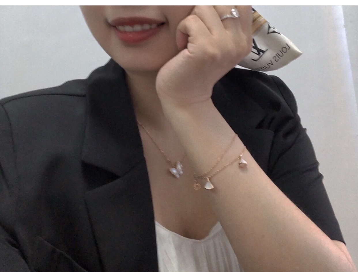 Elegant Charm Bracelet – Premium Quality Gold Finish