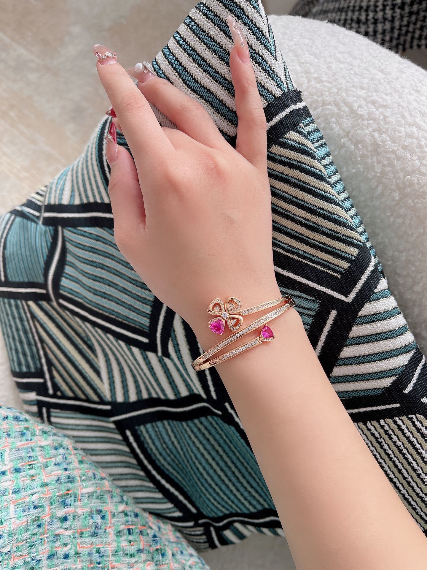 Bvlgari Rose Gold Pink Sapphire Bracelet – Floral Motif