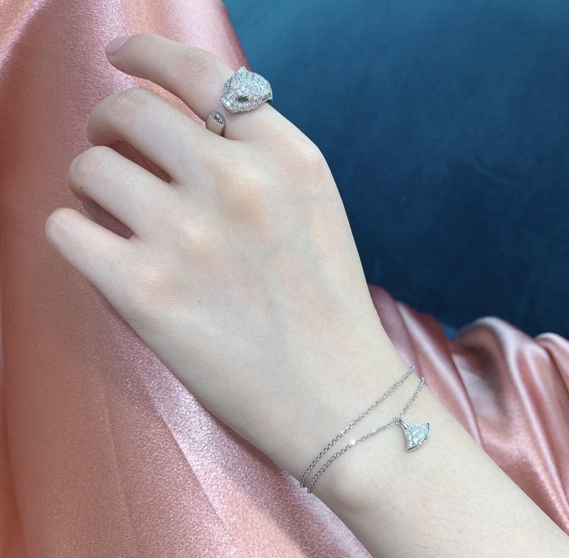 delicate Bvlgari Divas’ Dream Diamond Bracelet – Bvlgari Divas’ Dream