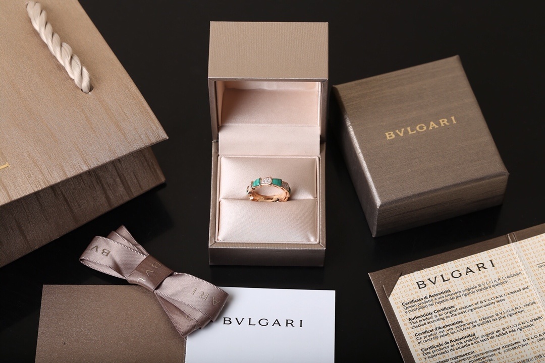 Bvlgari Rose Gold Malachite Diamond Band Ring