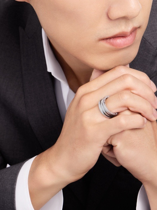 Bvlgari White Gold Black Ceramic Men’s Ring