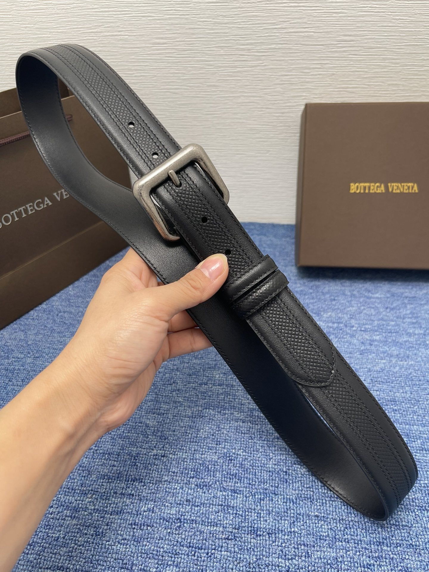 Bottega Veneta Premium Black Leather Belt
