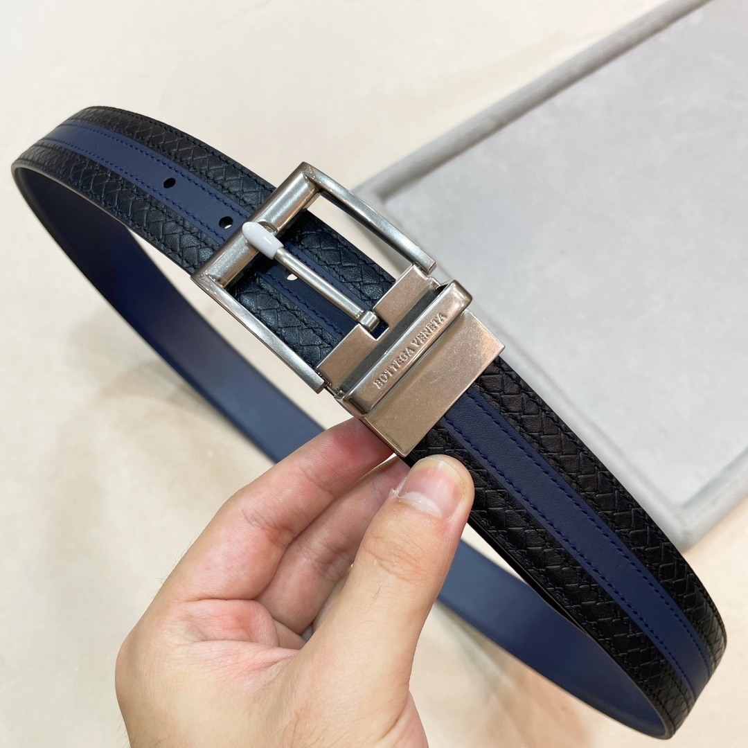 Bottega Veneta Premium Leather Belt Blue and Black