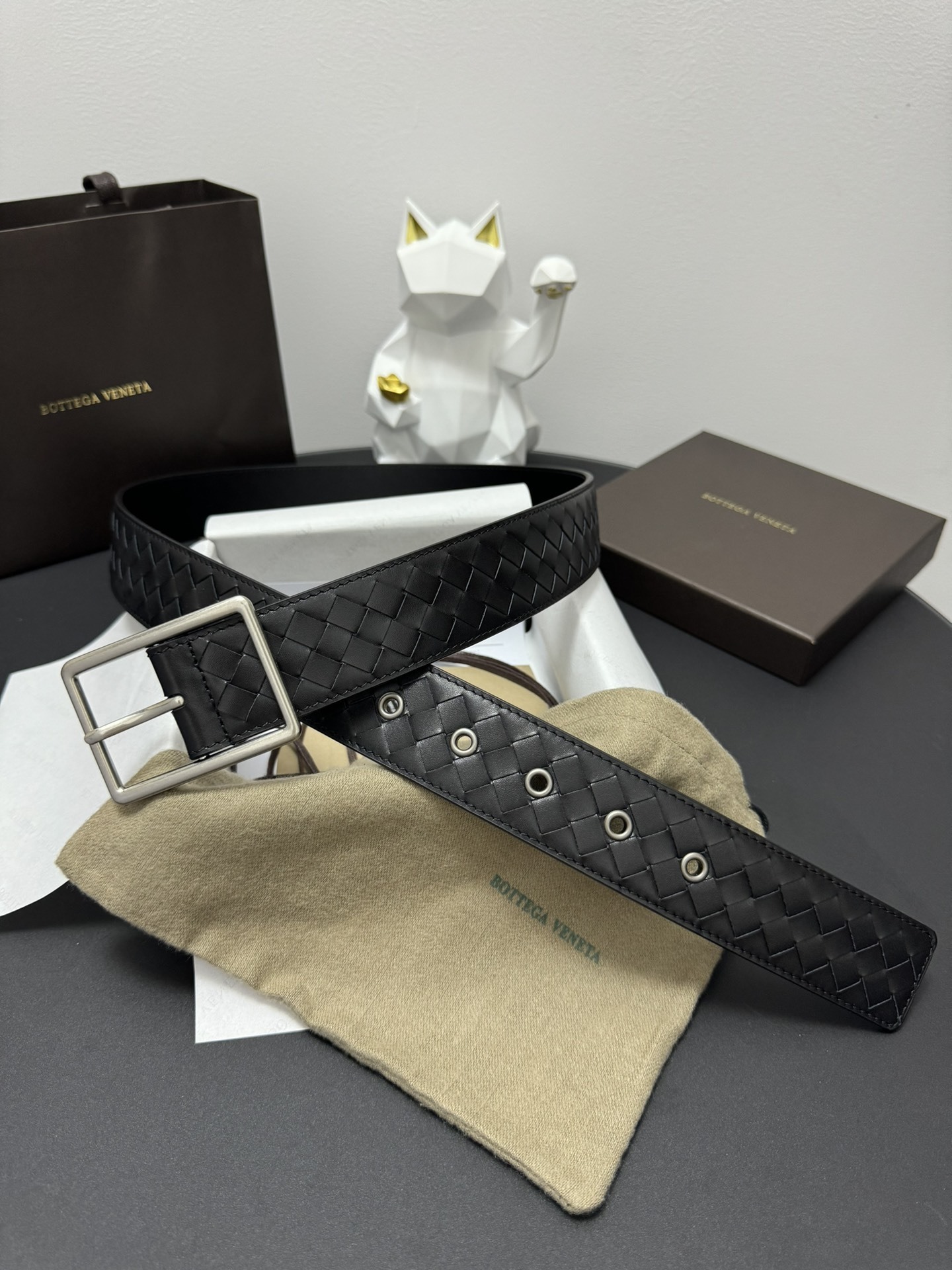 Bottega Veneta Premium Woven Leather Belt - Black