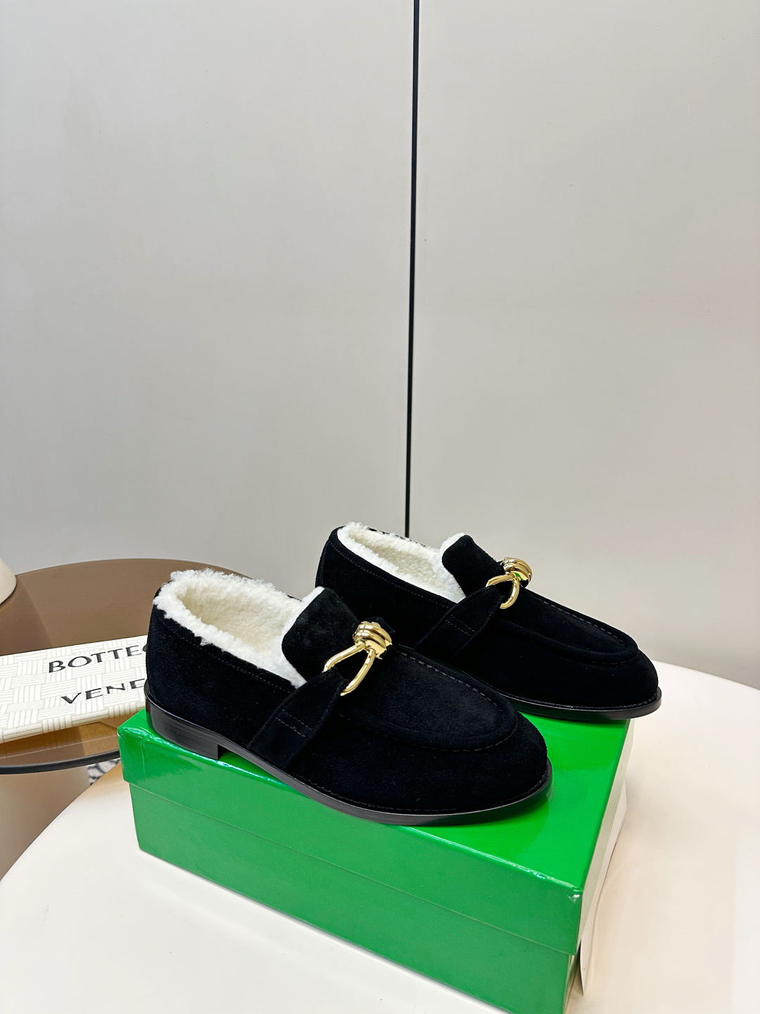 Bottega Veneta Shearling Loafers 0526 - Bottega Veneta Black Suede