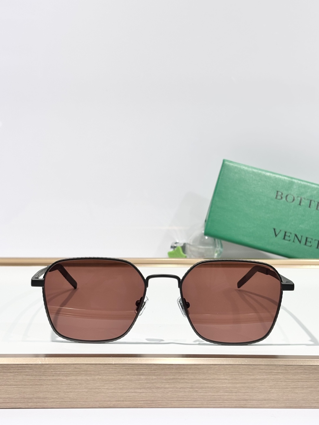 Bottega Veneta Brown Lens Sunglasses – Bottega Veneta Brown Lens Black