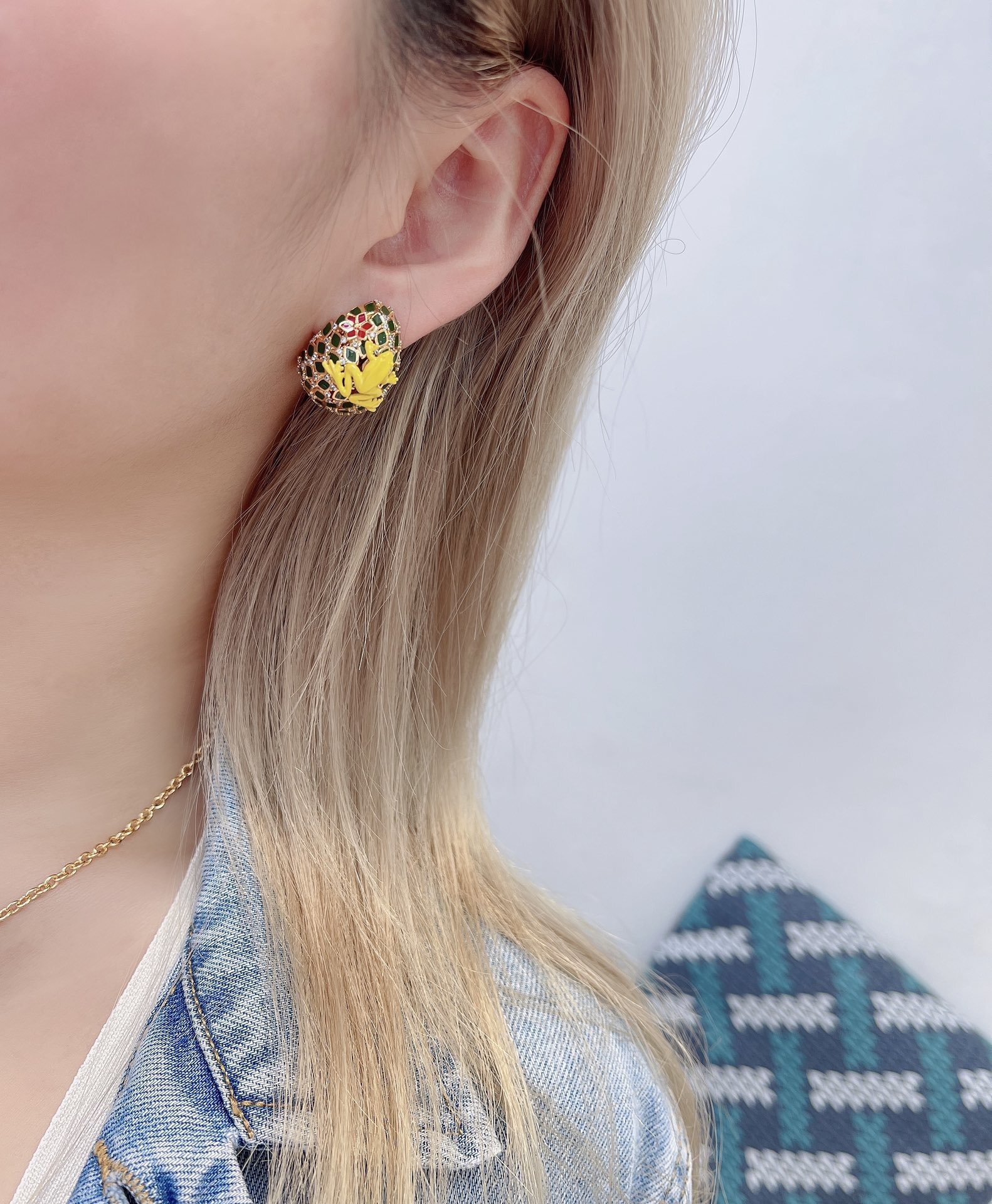 designer Bottega Veneta Enamel Floral Earrings – Bottega Veneta Enamel