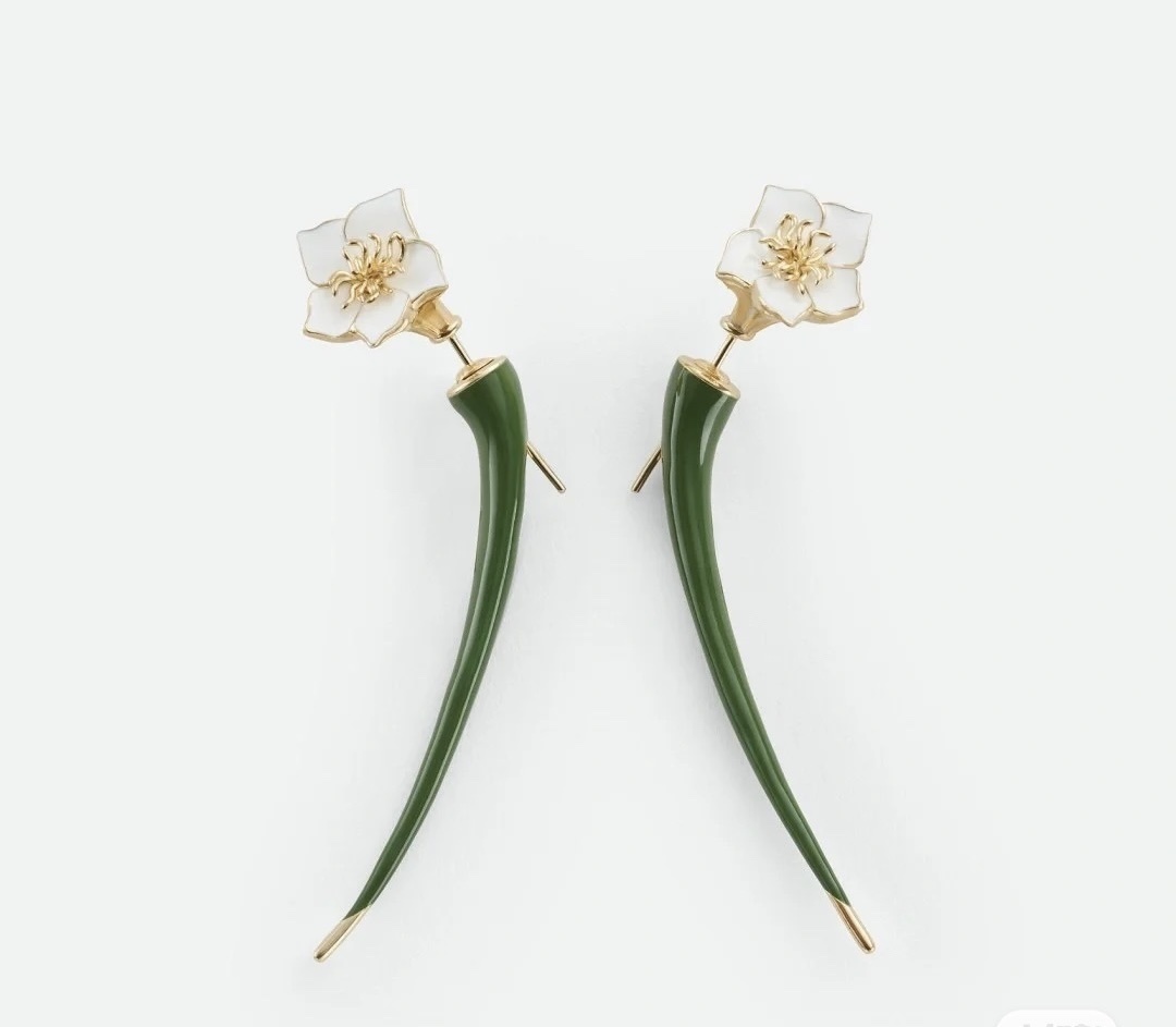 green Bottega Veneta Flower Stem Earrings – Bottega Veneta Flower Stem