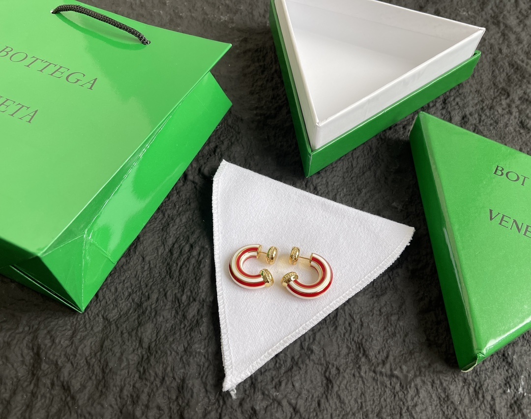 Bottega Veneta Red Hoop Earrings – Bottega Veneta Red & White Hoop
