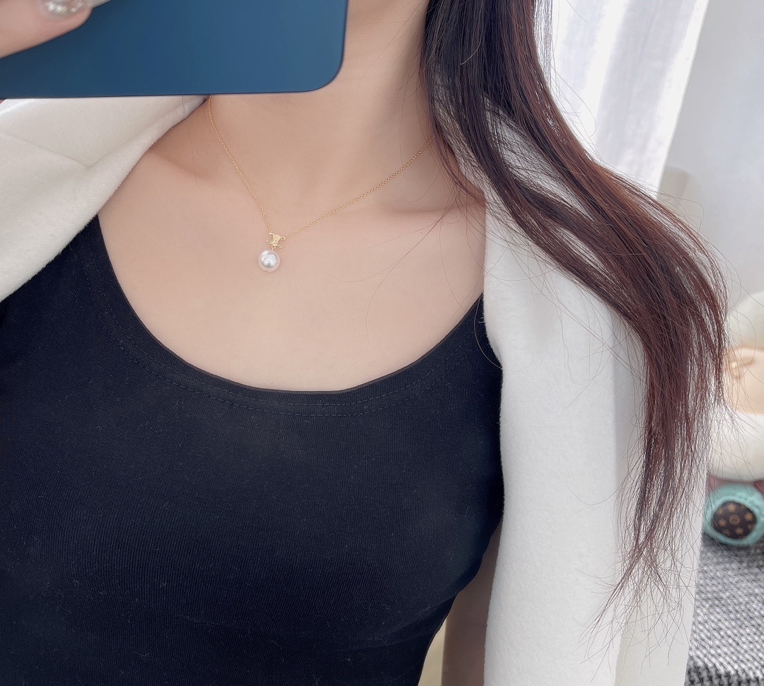 gold Celine Pearl Pendant Necklace – Celine Pearl Pendant Necklace