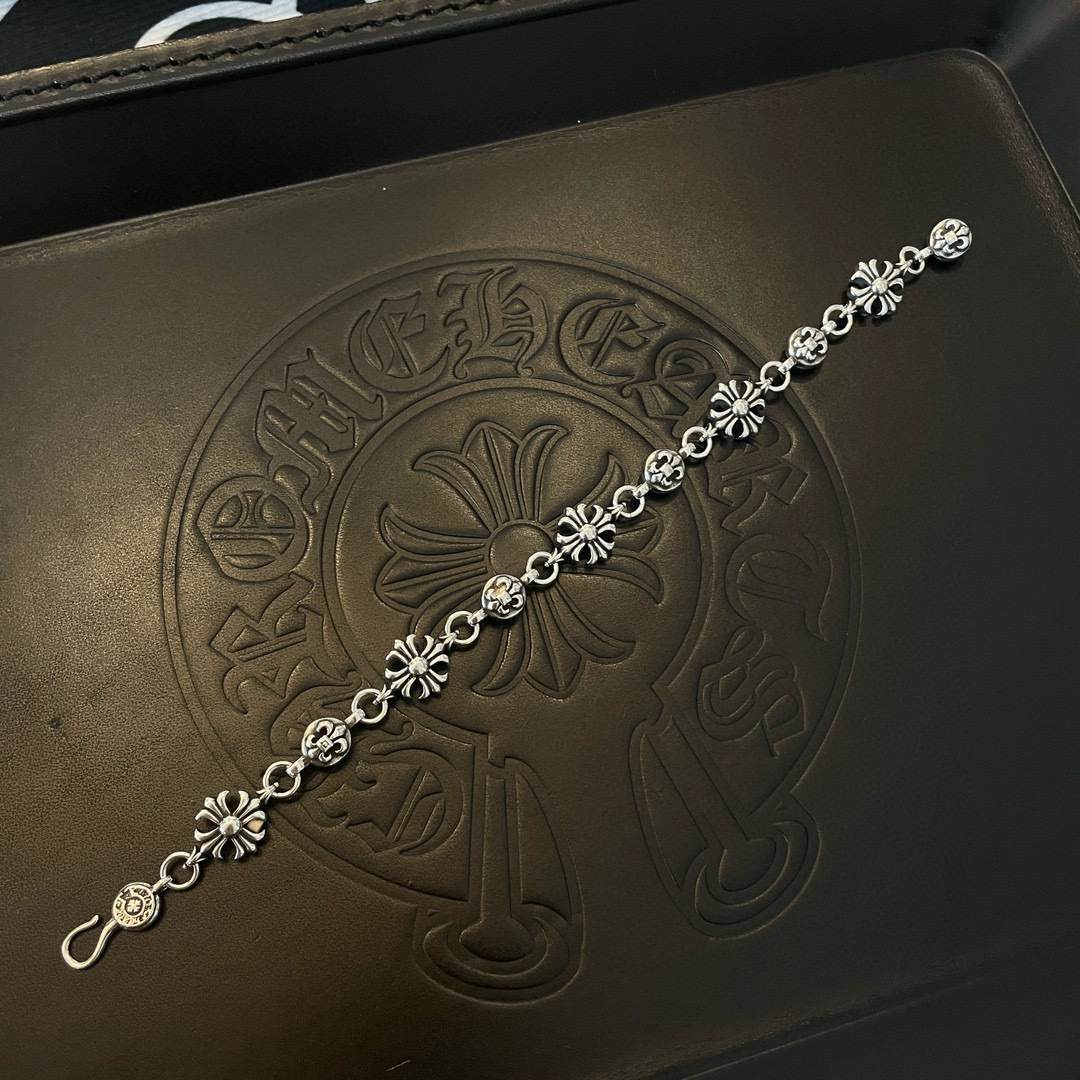 Premium Cross Link Bracelet – Sterling Silver Elegance