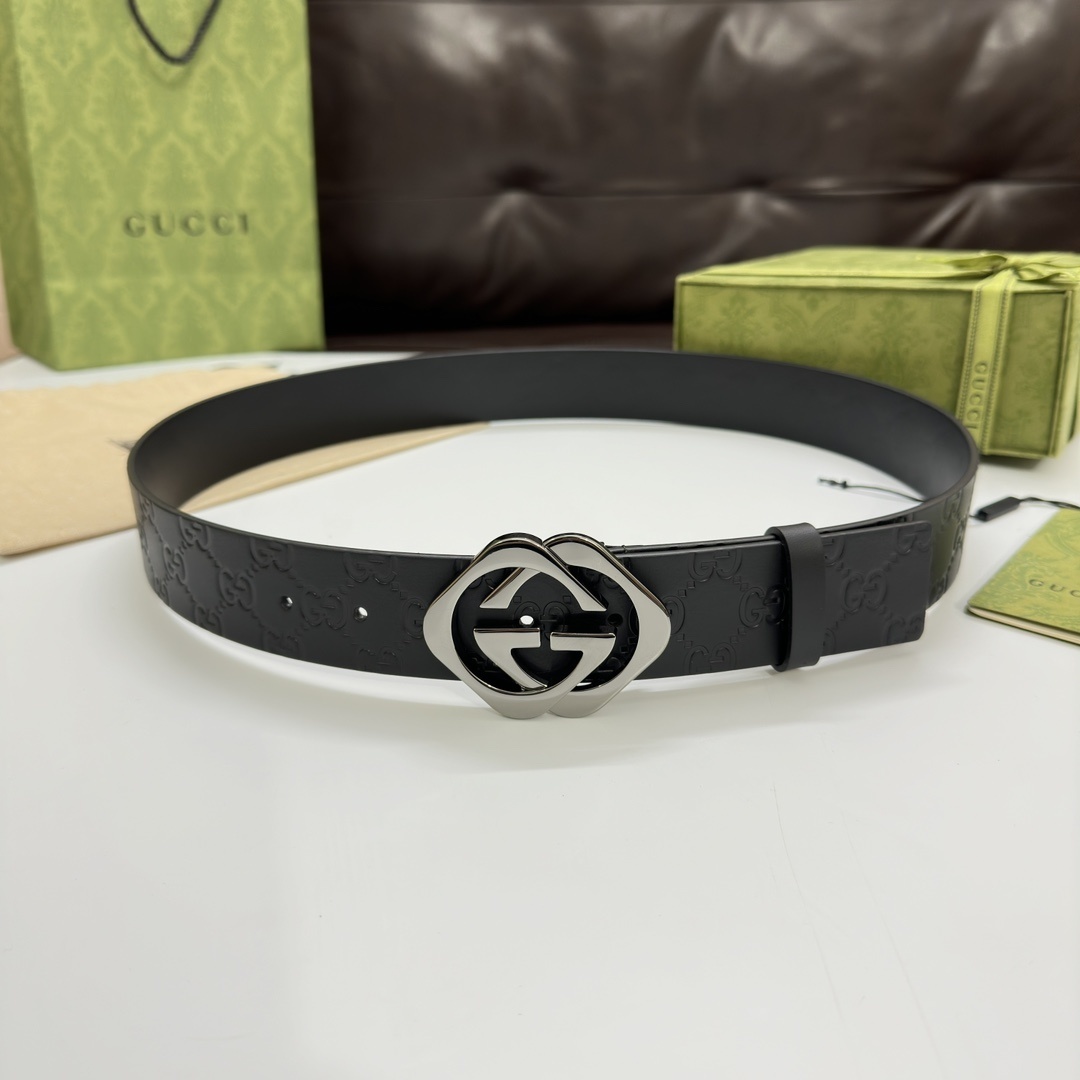 Premium Black Leather Belt with Iconic Logo Buckle