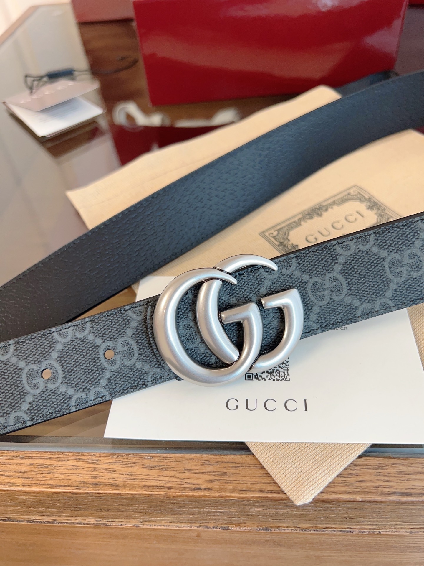 Gucci Premium Quality Grey GG Supreme Belt