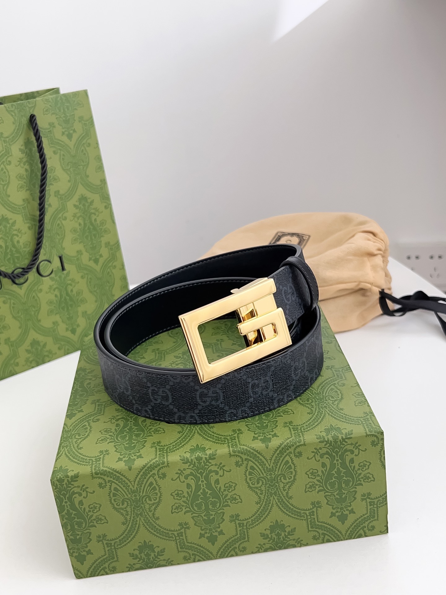 Thắt lưng Gucci da cao cấp mặt khóa vàng