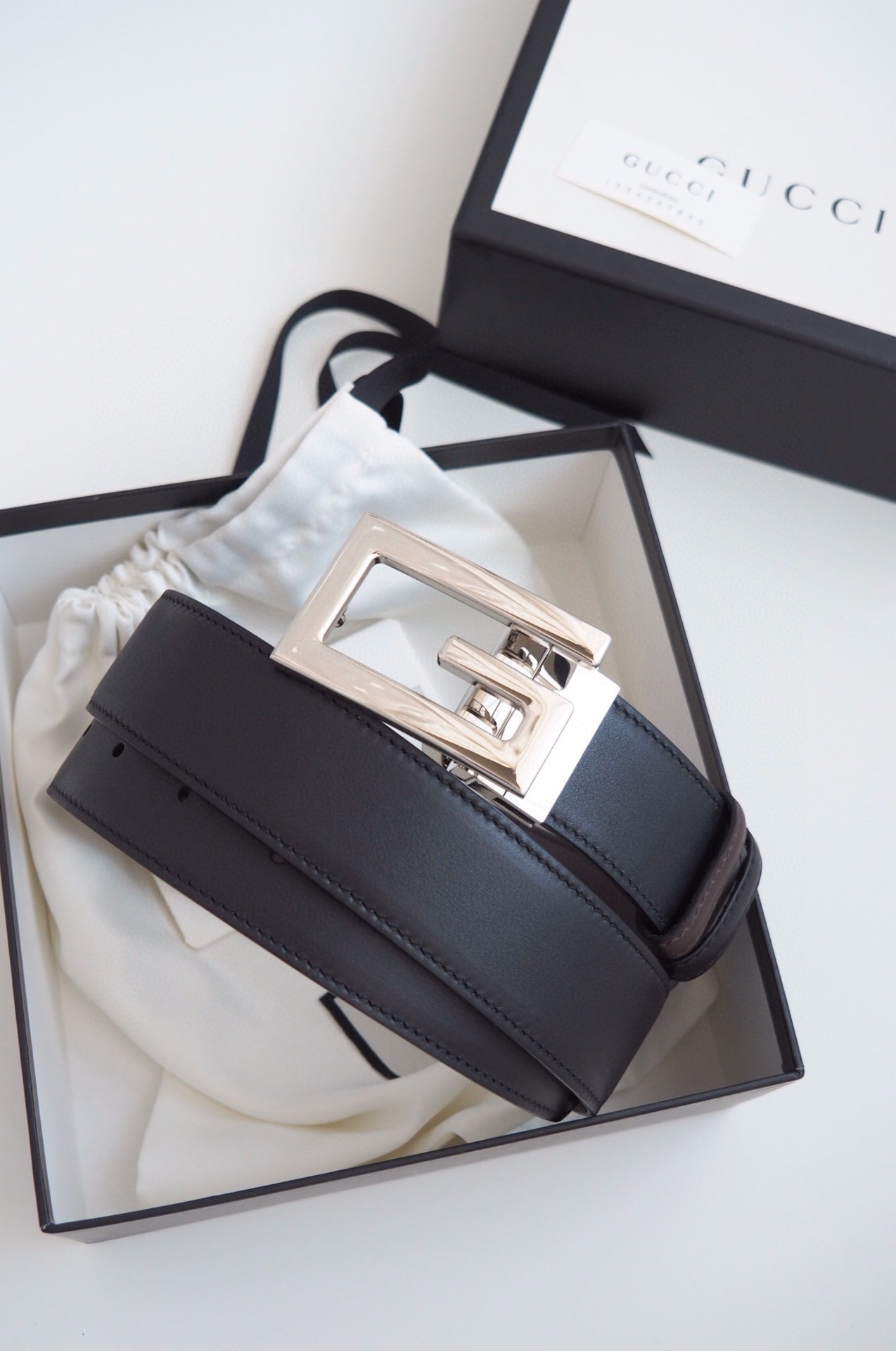 Gucci Premium Leather Belt - Iconic Style & Craftsmanship