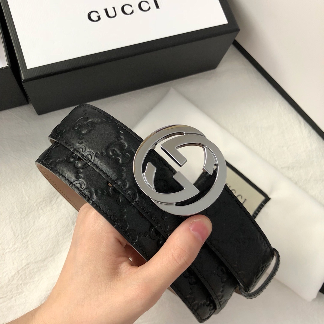 Gucci Black GG Embossed Leather Belt with Silver Buckle