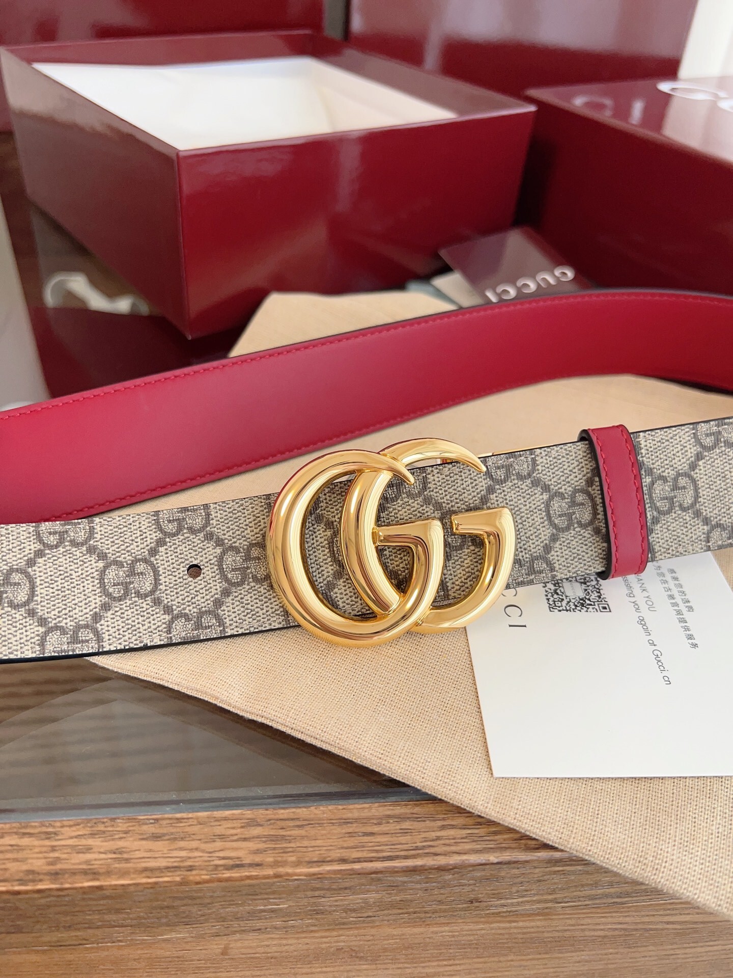 Gucci Premium Leather Belt with Gold GG Buckle