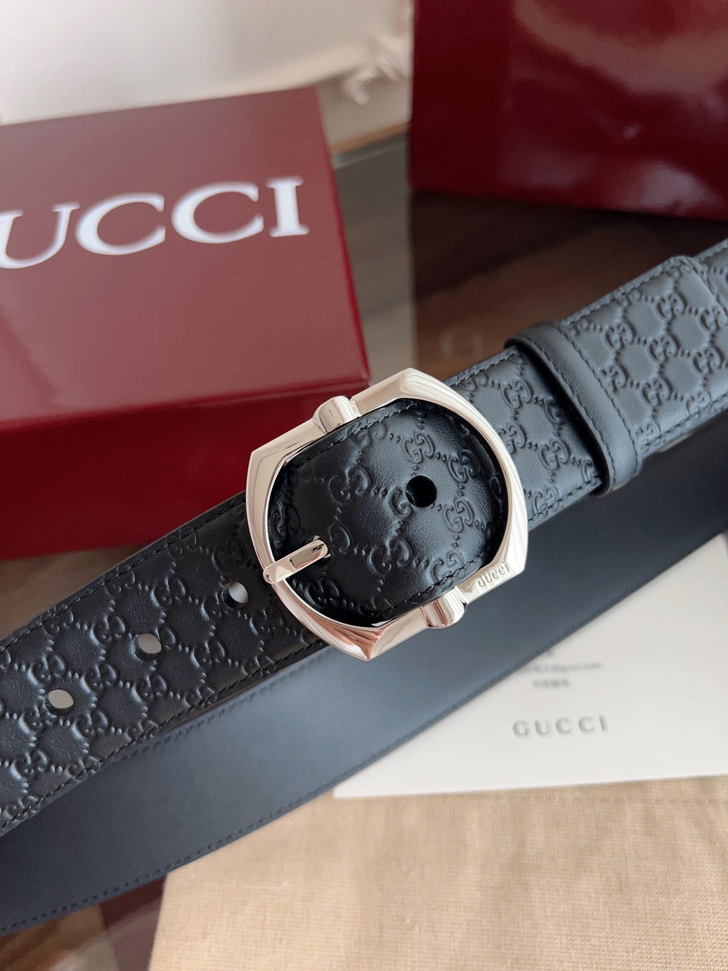 Gucci Signature Leather Belt with Silver Buckle