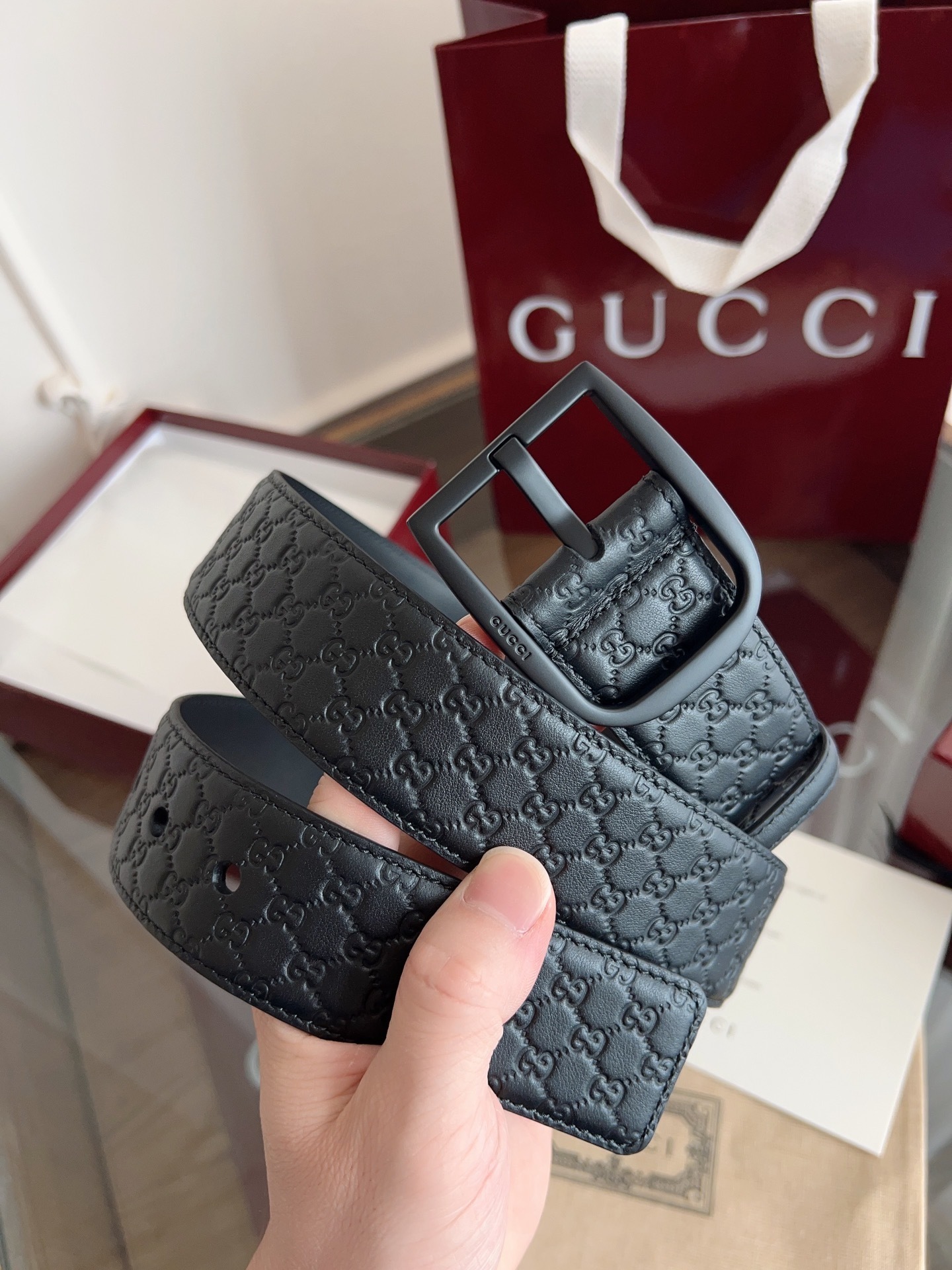 Gucci Black Microguccissima Leather Belt - Matte Buckle