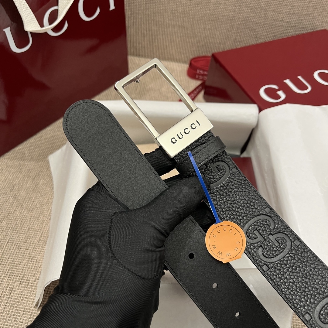 Gucci Premium Leather Belt - Iconic Style & Quality