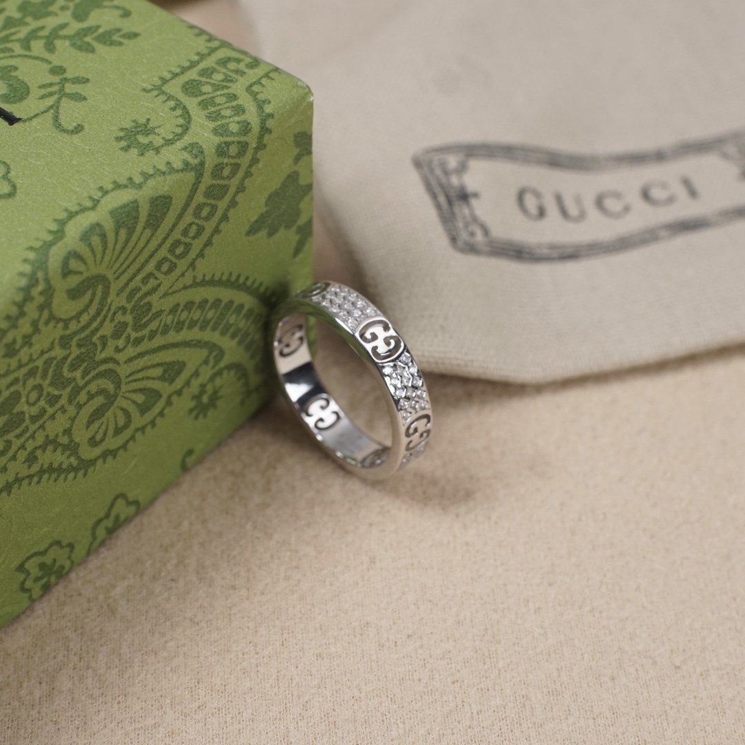 authentic Gucci Silver GG Running Diamond Ring – Gucci Silver GG