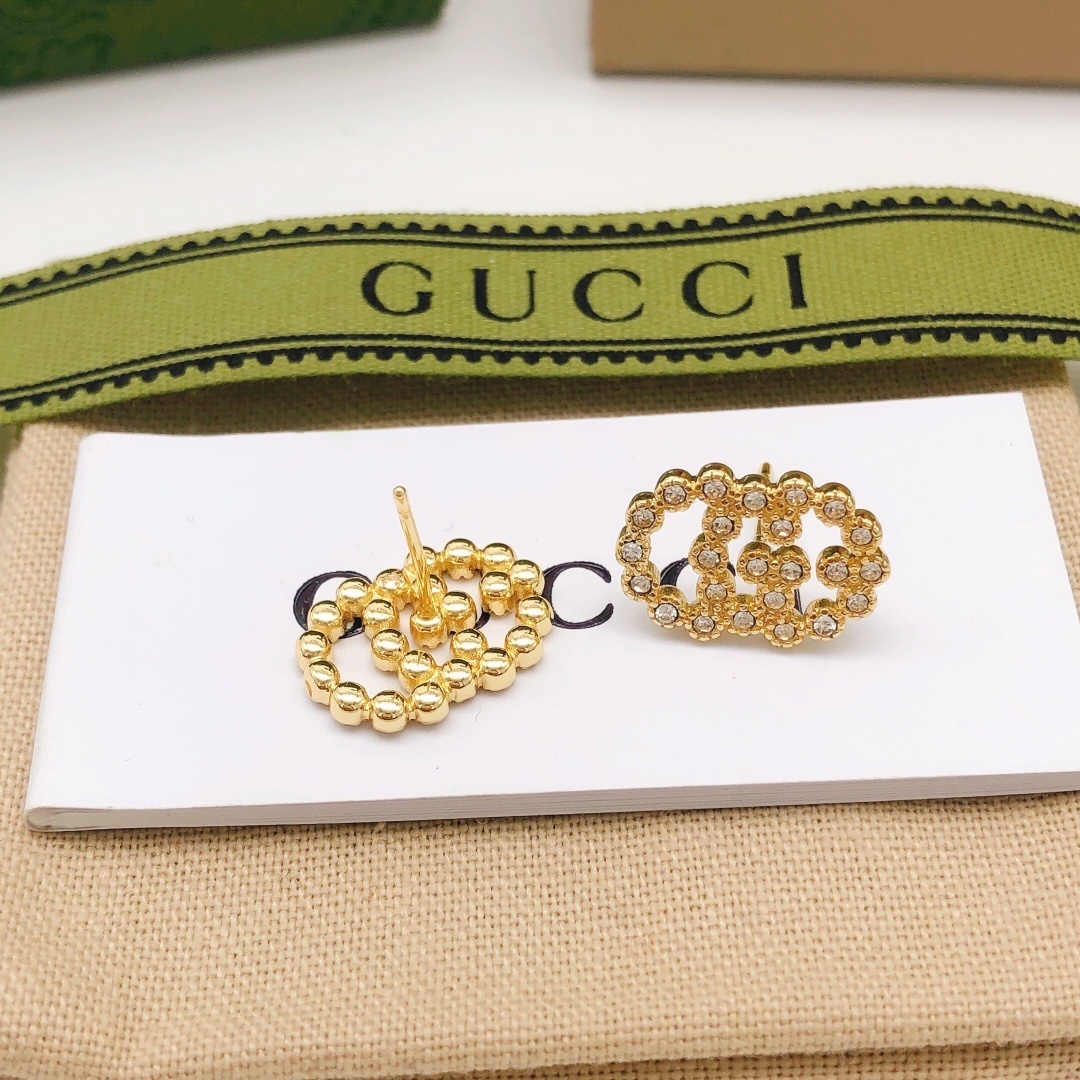 interlocking stud Gucci Gold Crystal G Earrings – Gucci Gold Crystal