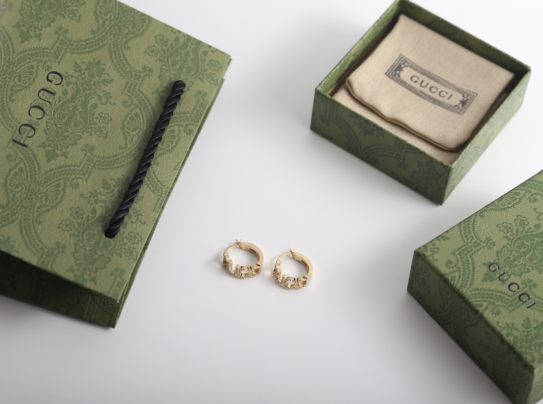 designer Gucci Gold Heart Hoop Earrings – Gucci Gold Heart Hoop