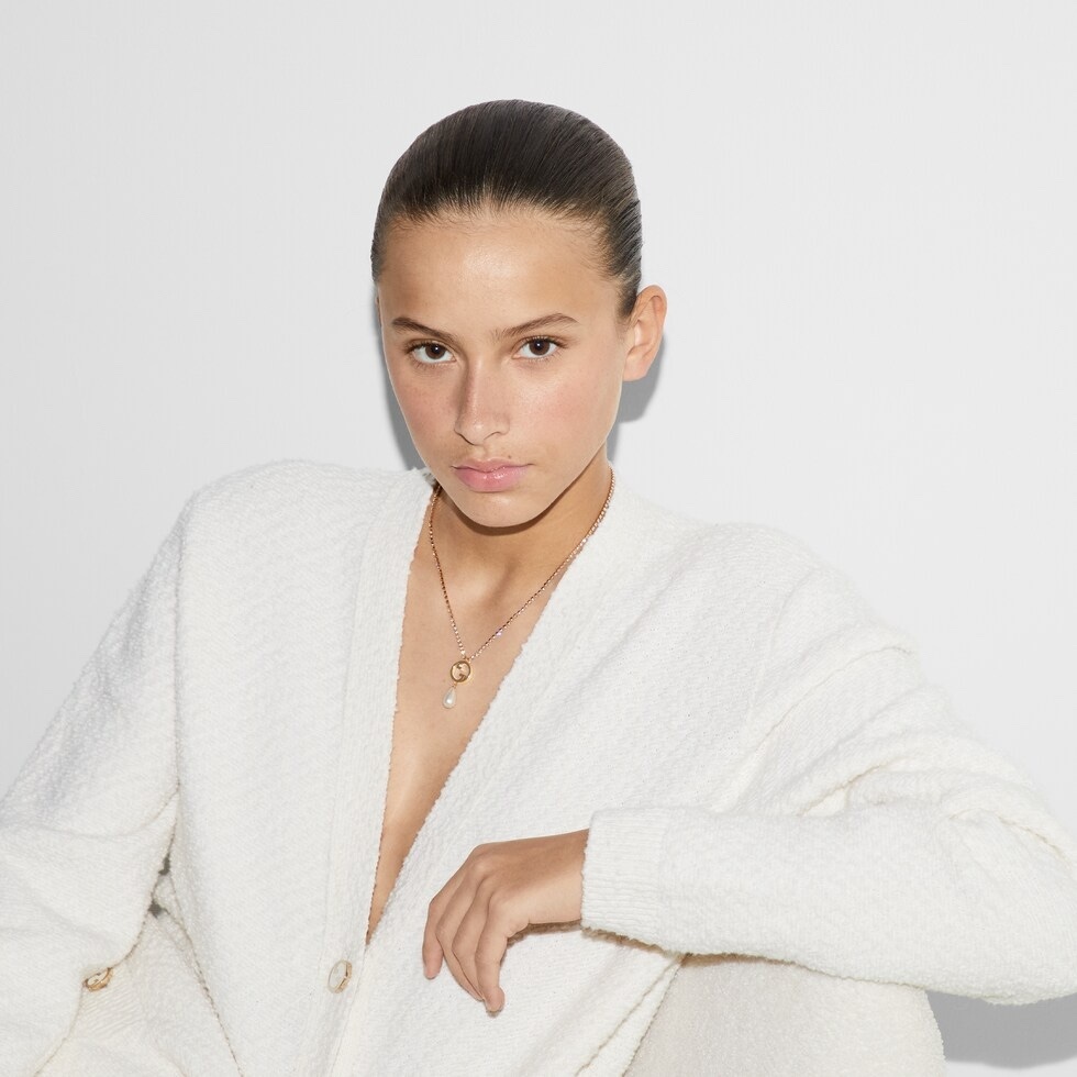 LV Idylle Blossom Gold Pearl Necklace – Delicate & Chic