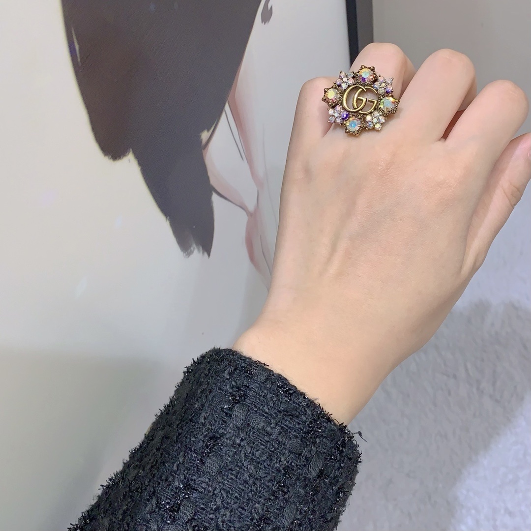 Gucci Crystal Flower Ring vintage – Gucci Crystal Flower Ring