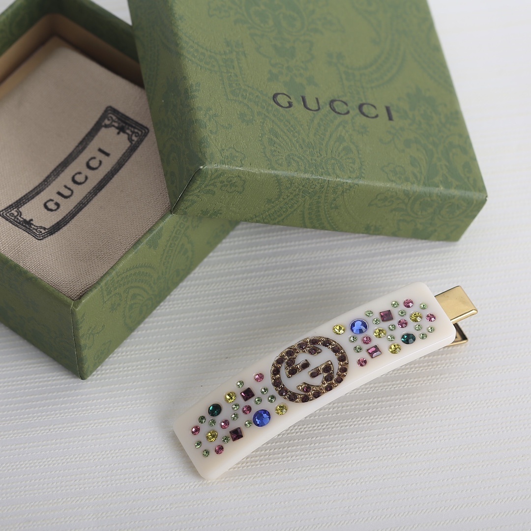 Gucci Premium Crystal Hair Clip - Elegant Accessory