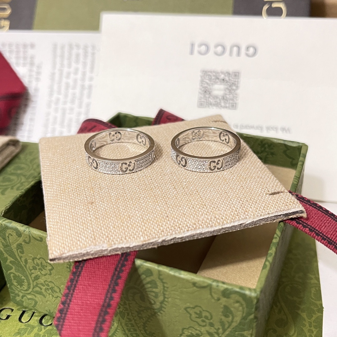 Gucci Silver Ring Crystal GG – Gucci Silver Ring with Crystal GG Motif