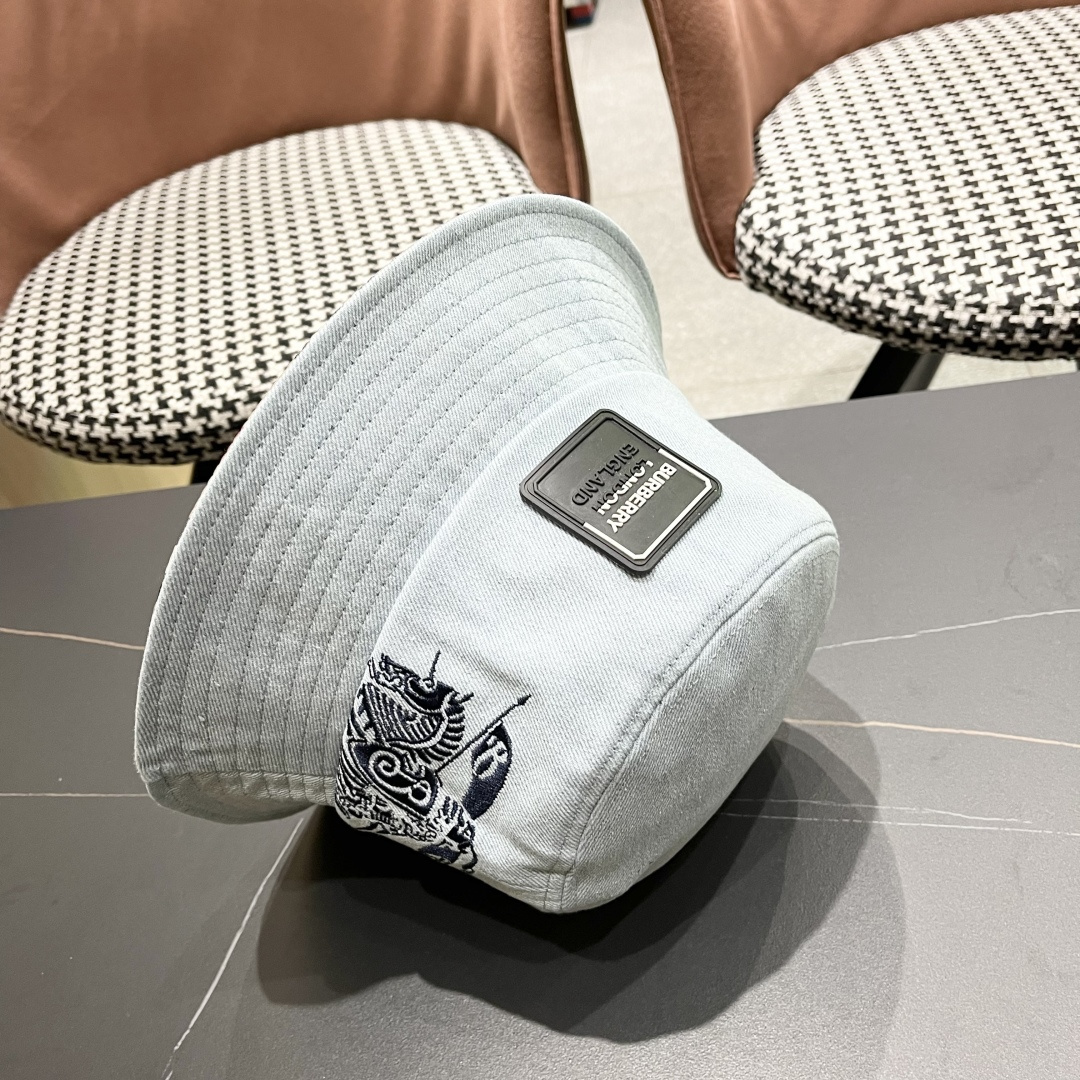 designer Burberry Light Blue Denim Bucket Hat – Burberry Light Blue