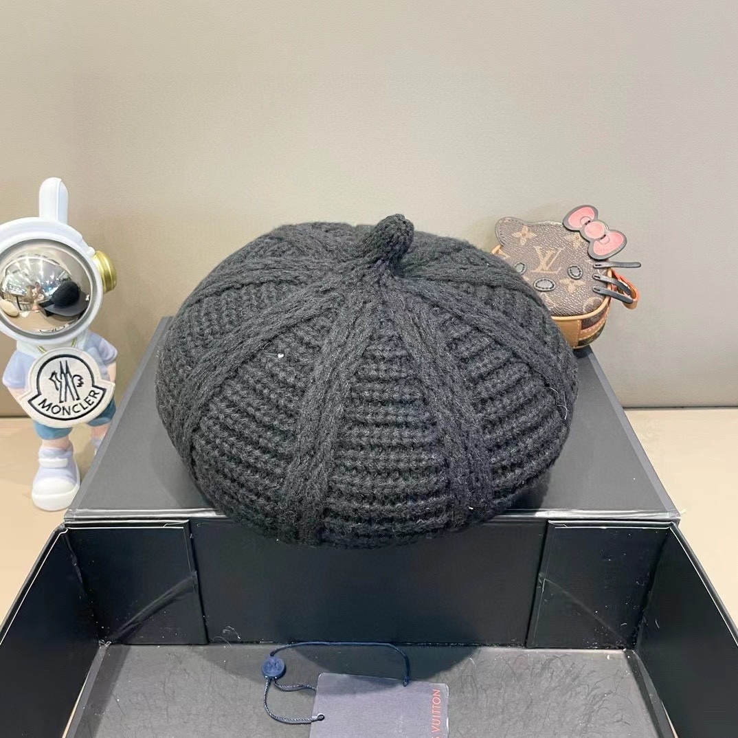 Louis Vuitton Black Wool Knit Beret – Rainbow Logo