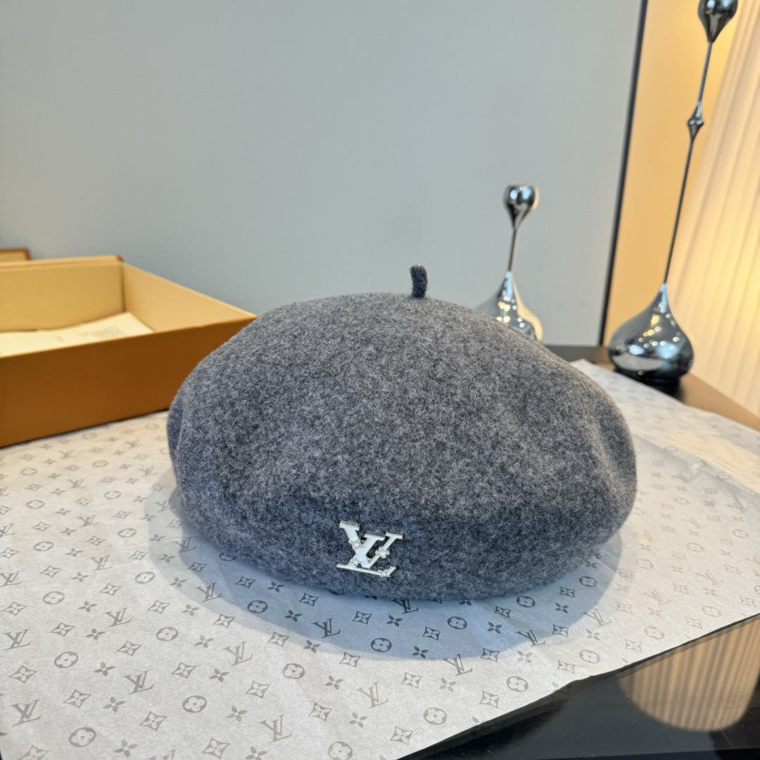 Louis Vuitton Grey Wool Beret silver lv – Louis Vuitton Grey Wool