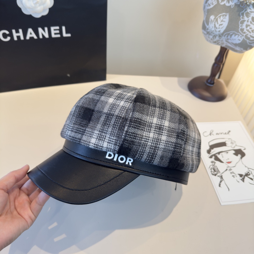 blend newsboy Dior Plaid Wool Cap