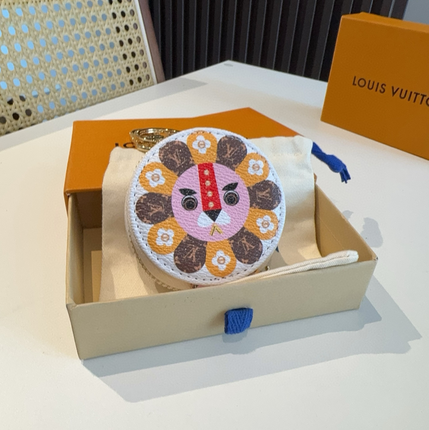 Louis Vuitton Lion Coin Purse limited – Louis Vuitton Lion Coin Purse
