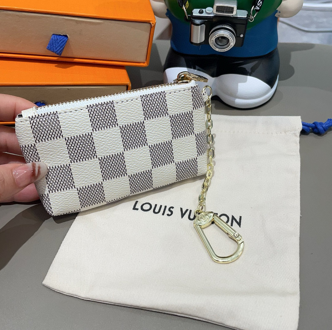 Louis Vuitton Damier Azur Key Pouch 8