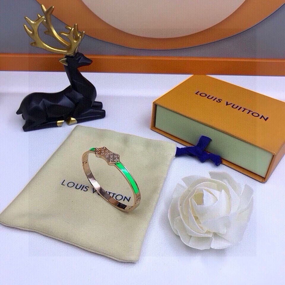 Louis Vuitton Green Bangle gold bracelet – Louis Vuitton Gold & Green