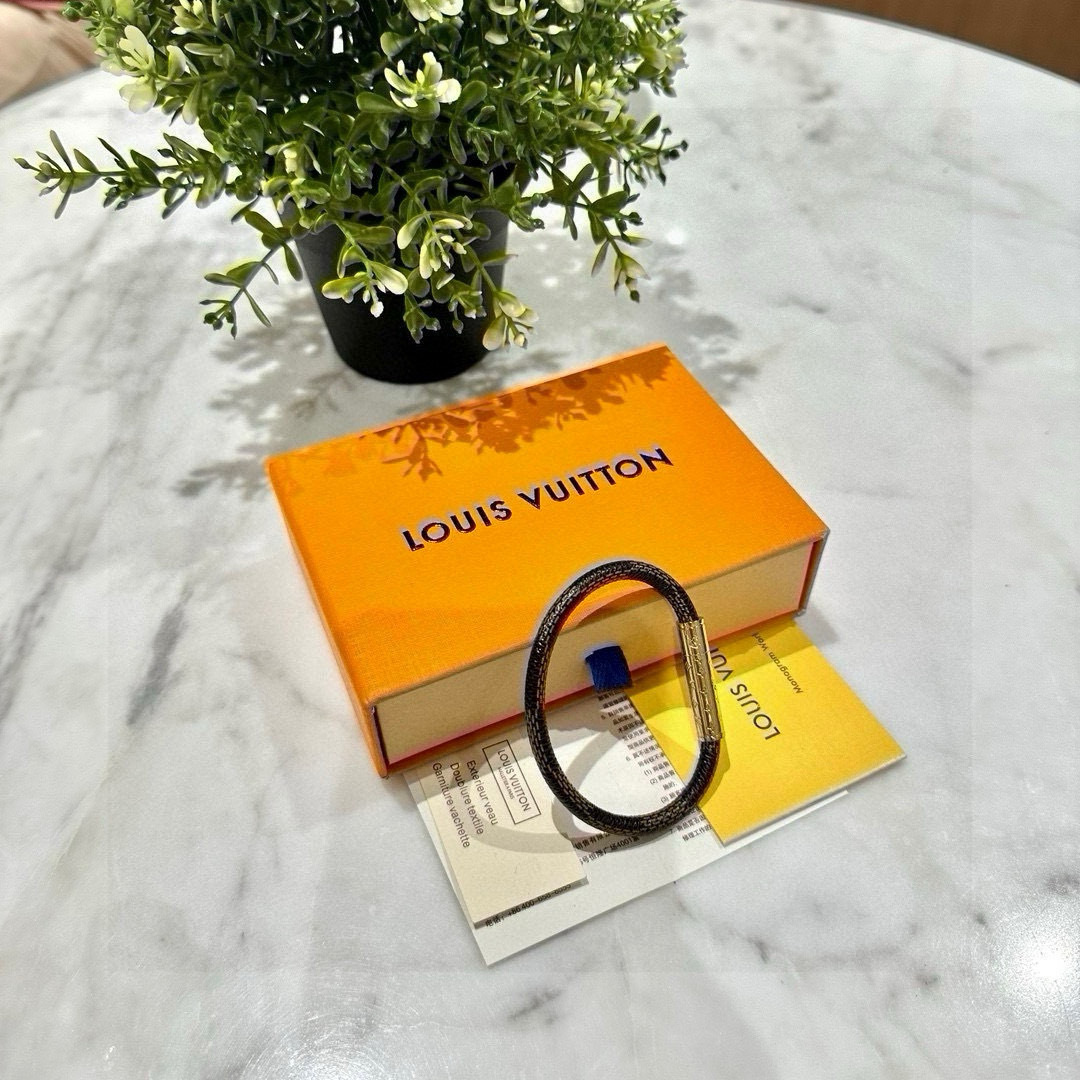 black Louis Vuitton Leather Bracelet – Louis Vuitton Black Braided