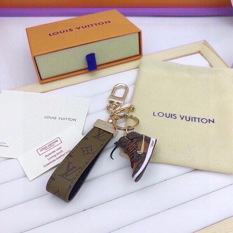 LV Sneaker Keychain louis – LV Sneaker Keychain – Louis Vuitton