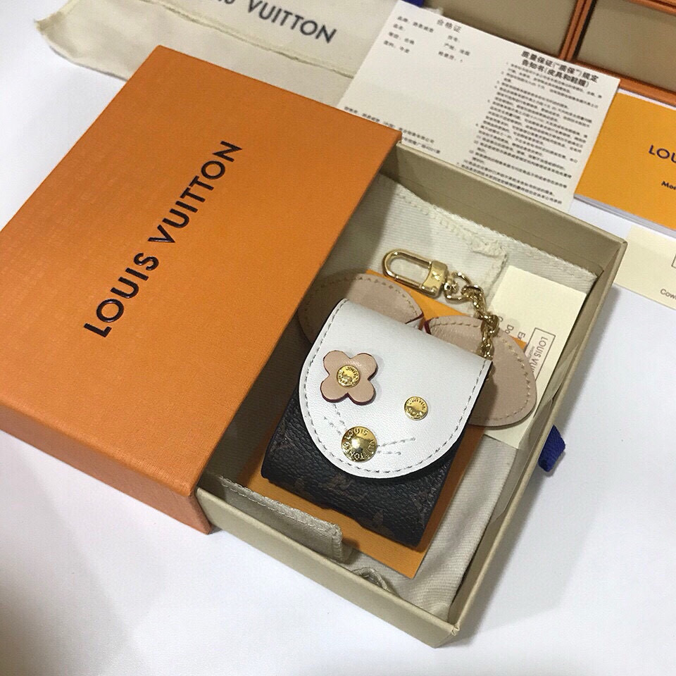 Louis Vuitton White Key Pouch – Louis Vuitton White Leather Key Pouch