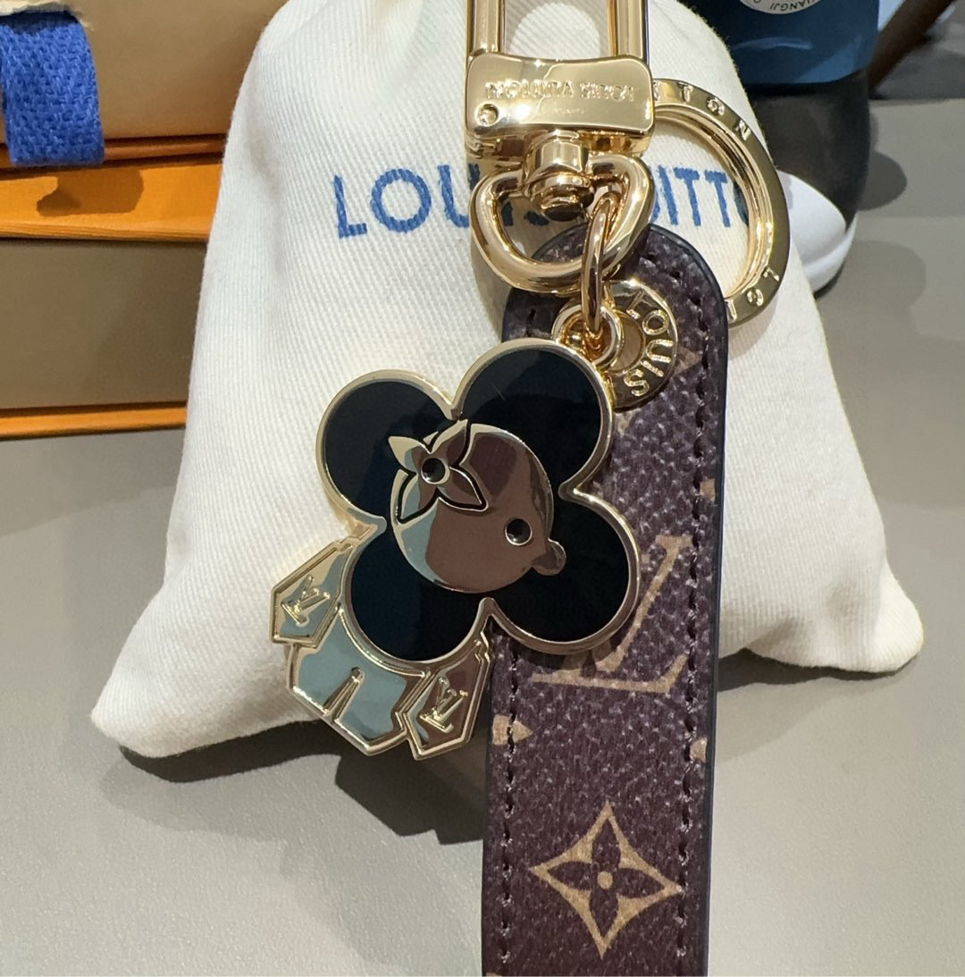 flower Louis Vuitton Bear Keychain – Louis Vuitton Flower Bear Charm