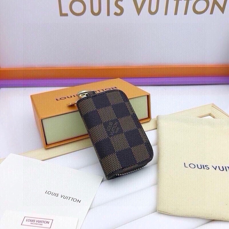 Louis Vuitton Damier Ebene Key Pouch