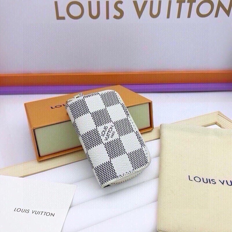 Louis Vuitton Damier Azur Key Pouch 5
