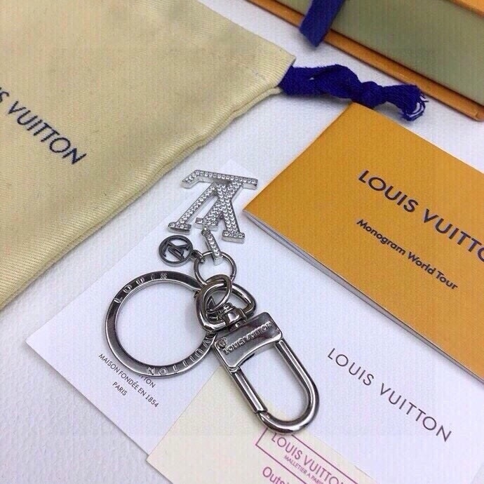 silver Louis Vuitton Crystal Keychain – Louis Vuitton Silver Crystal