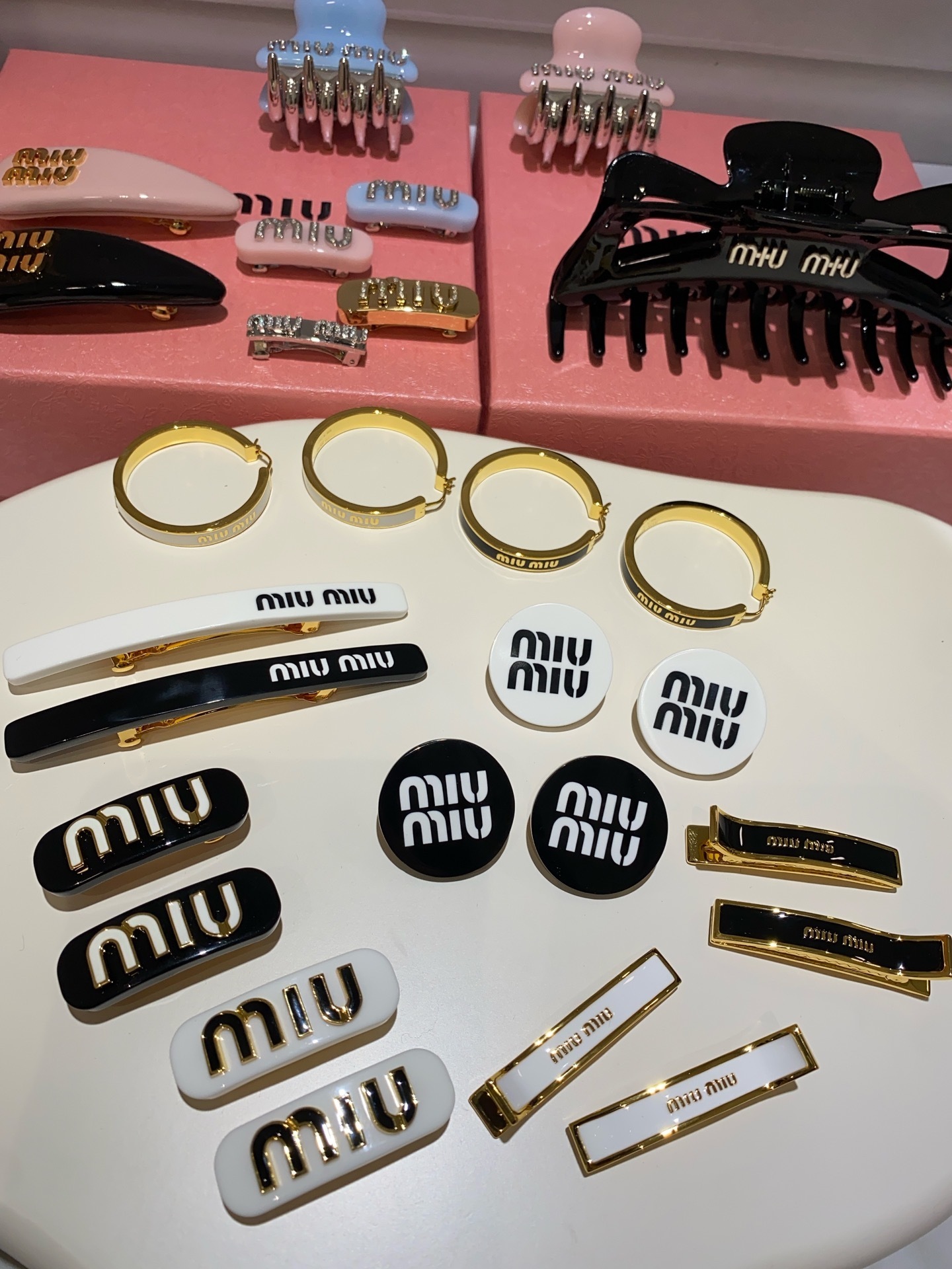 logo Miu Miu Black White Hair Clip - Miu Miu Black & White Logo Hair