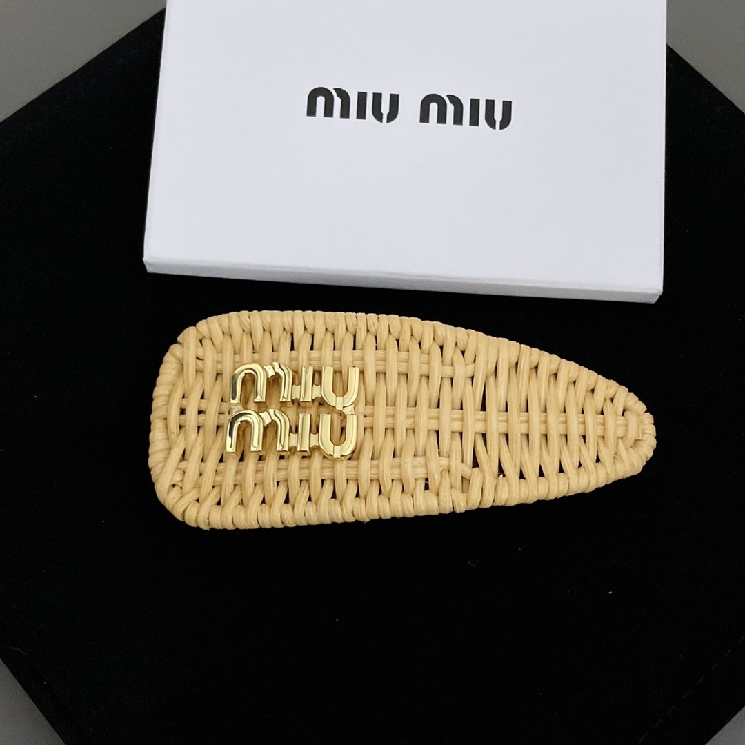 Miu Rattan Hair Clip Gold - Miu Miu Rattan Hair Clip - Gold Logo