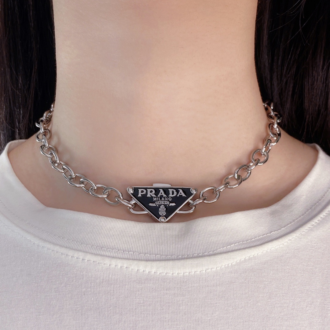 Prada Silver Chain Necklace fashion – Prada Silver Chain Triangle Logo