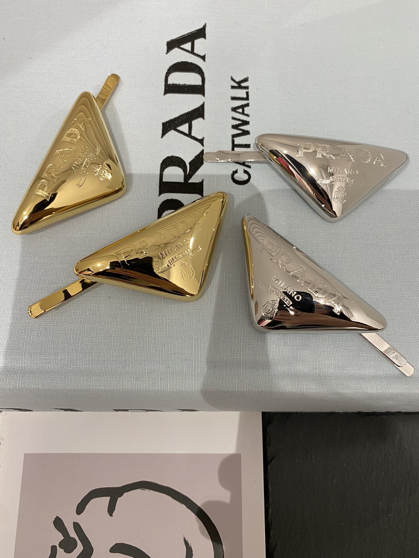 gold silver Prada Triangle Logo Hair Clips - Prada Triangle Logo Hair