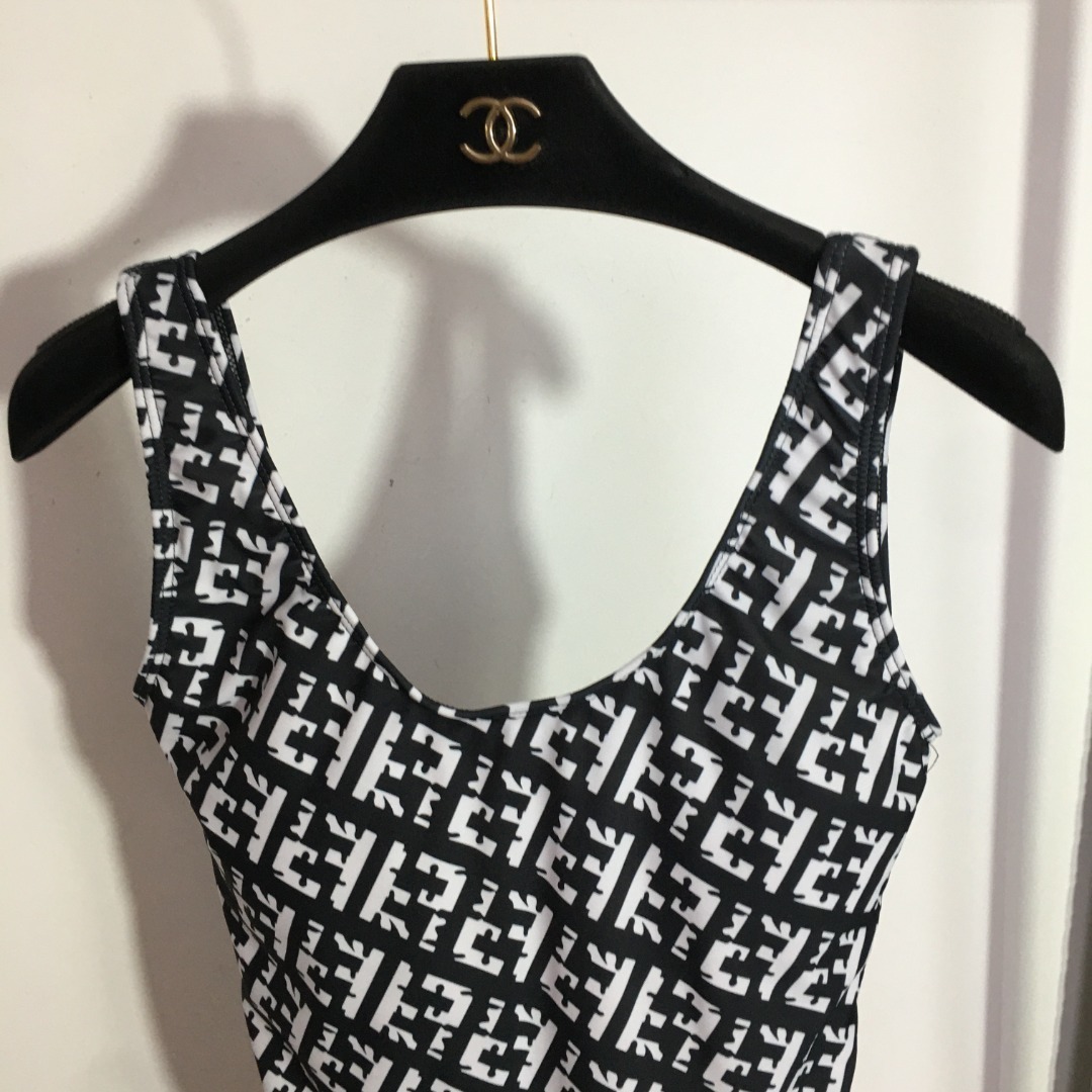 Black & White Geometric Print Premium Bikini